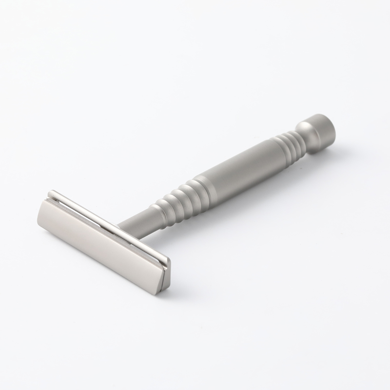 YAQI Remus Matte Painting Colo - Drawknife Blade recension och pris